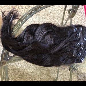220gram off-black hair extensions